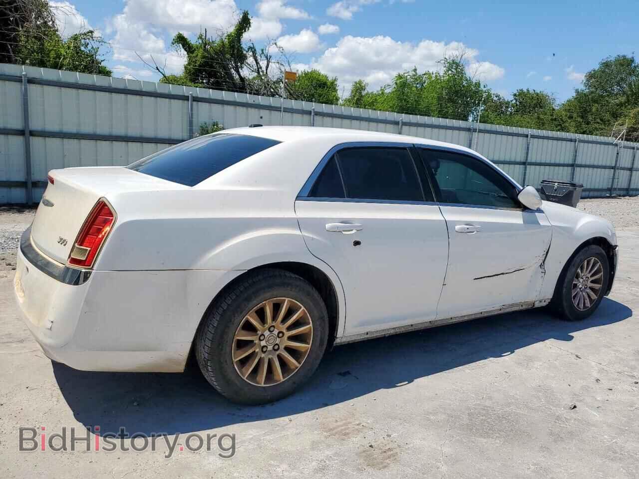 2014 CHRYSLER 300 - VIN: 2C3CCAAG9EH157555 - Фото 3