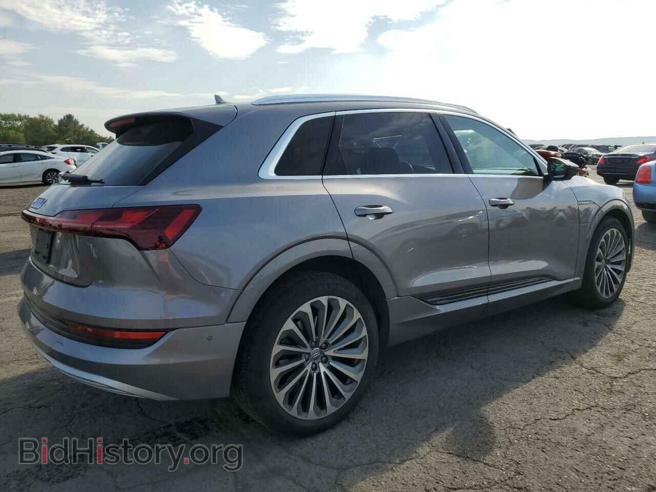 2019 AUDI E-TRON - VIN: WA1VAAGE9KB005371 - Фото 3