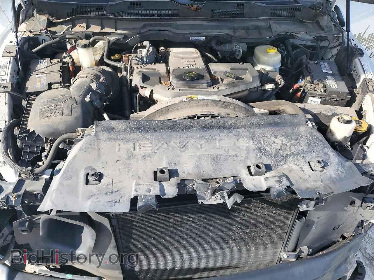 2018 RAM 3500 - VIN: 3C63RRGLXJG311043 - Photo 11
