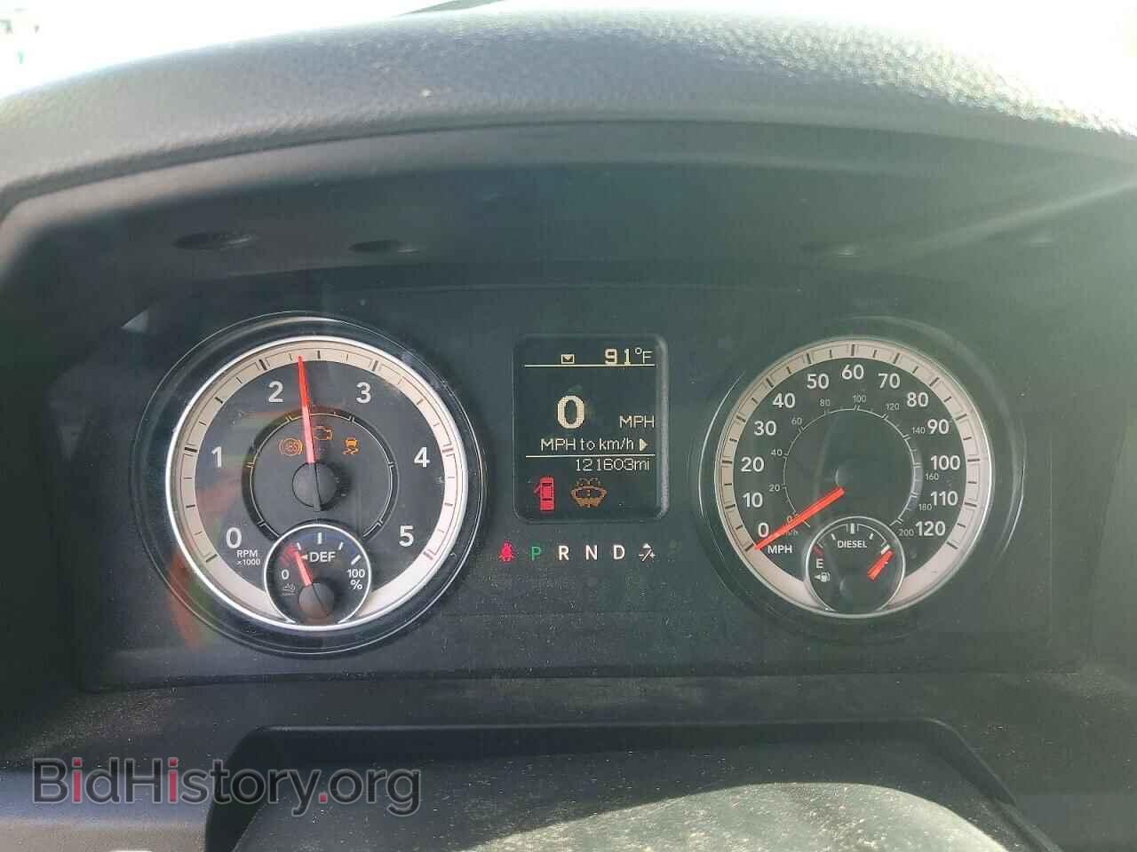 2018 RAM 3500 - VIN: 3C63RRGLXJG311043 - Photo 9