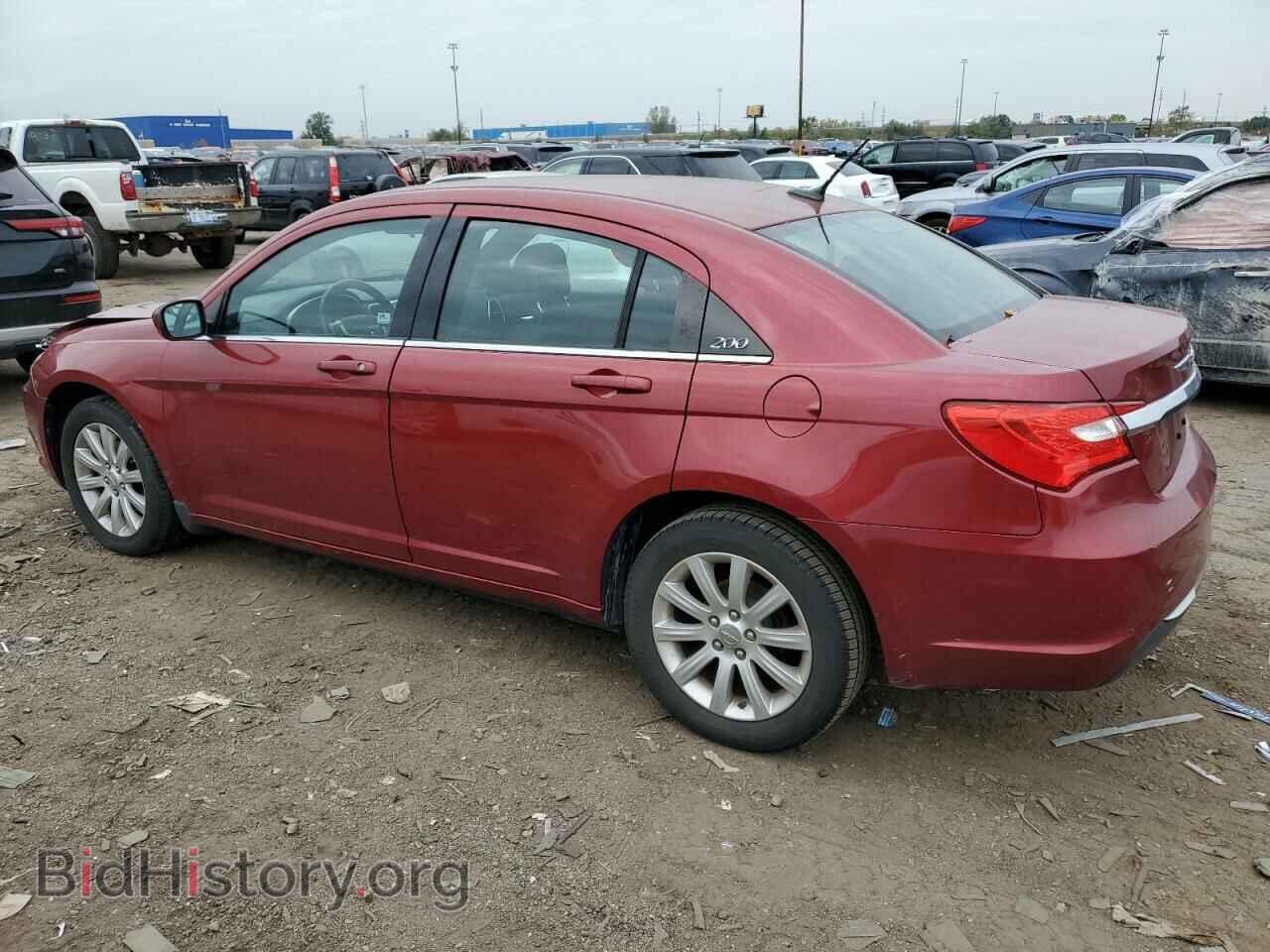 2012 CHRYSLER 200 - VIN: 1C3CCBBB0CN108354 - Фото 2