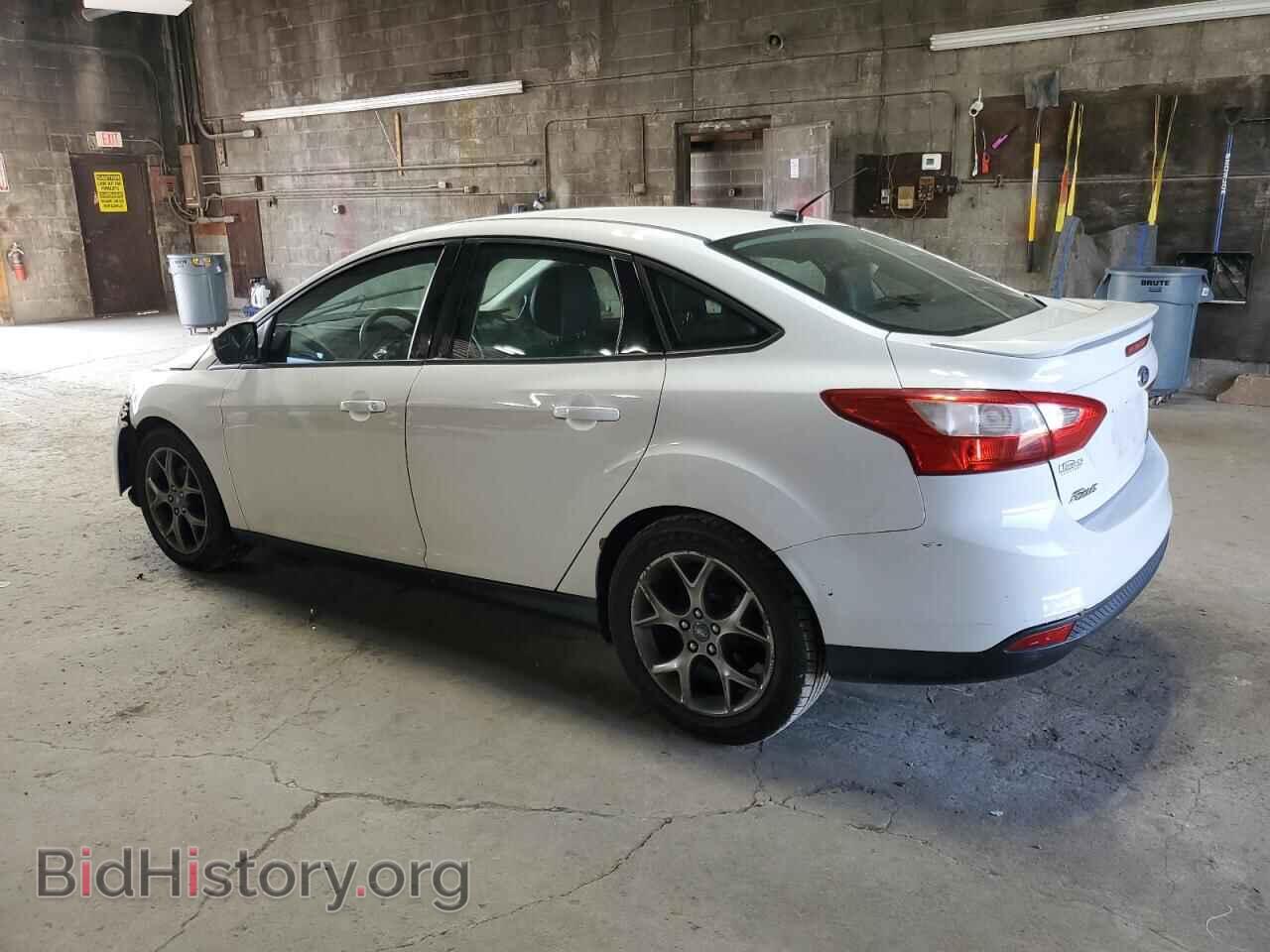 2013 FORD FOCUS - VIN: 1FADP3F24DL266090 - Photo 2