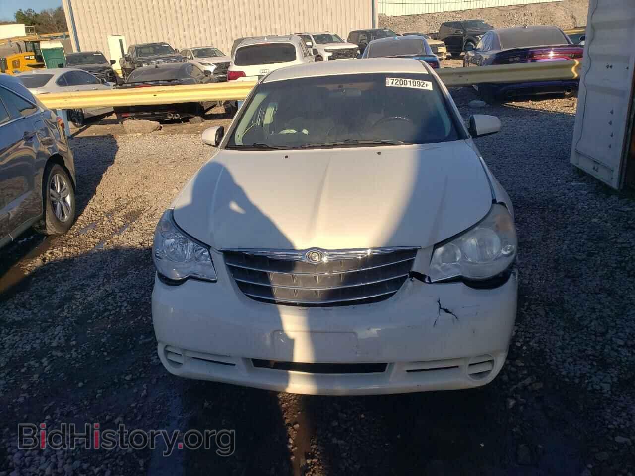 2010 CHRYSLER SEBRING - VIN: 1C3CC5FB2AN233929 - Фото 5