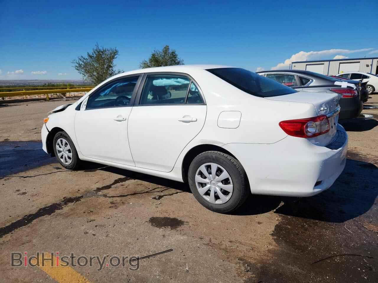 2011 TOYOTA COROLLA - VIN: 2T1BU4EEXBC657079 - Photo 2