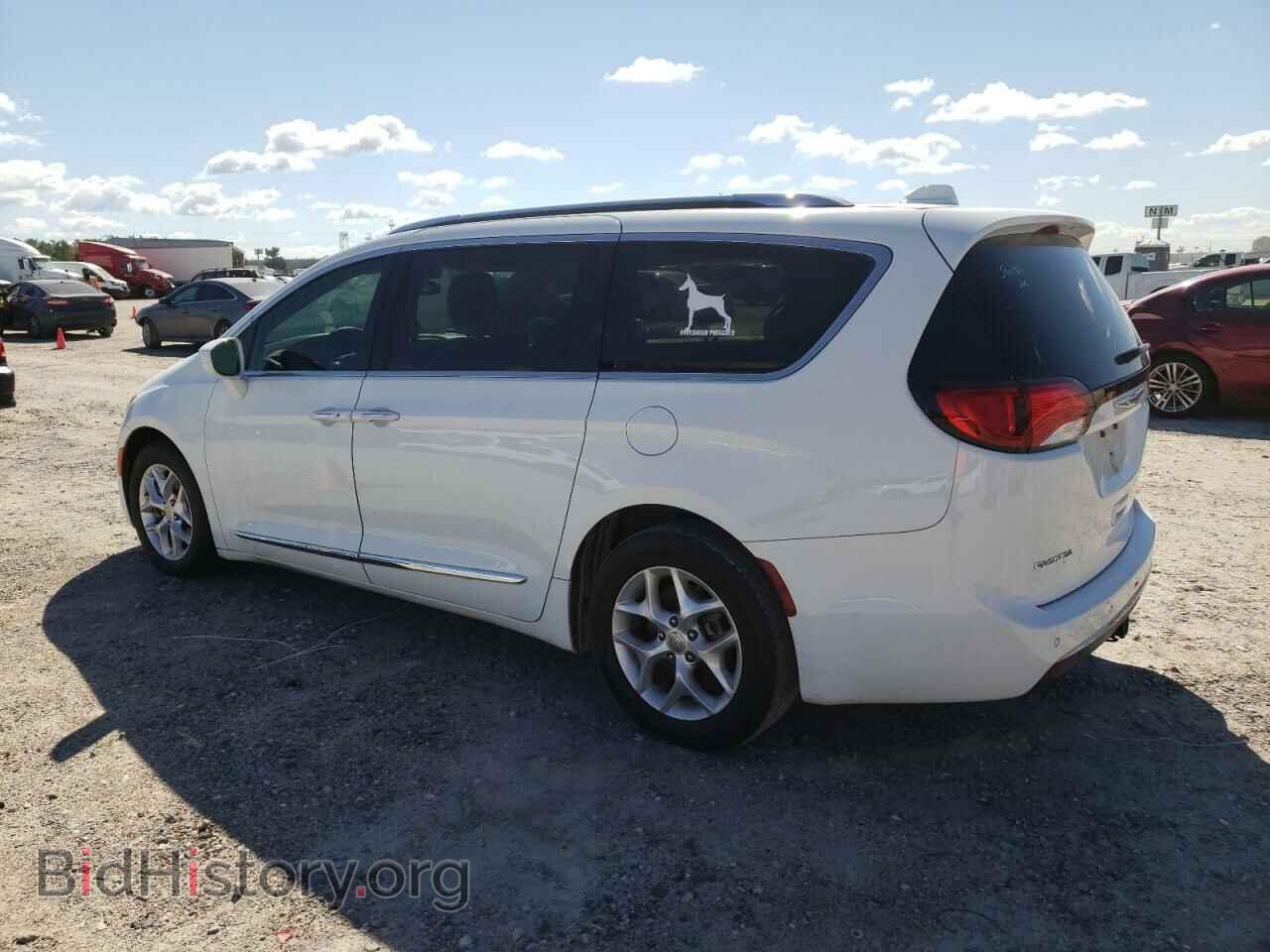 2017 CHRYSLER PACIFICA - VIN: 2C4RC1EG6HR763829 - Photo 2