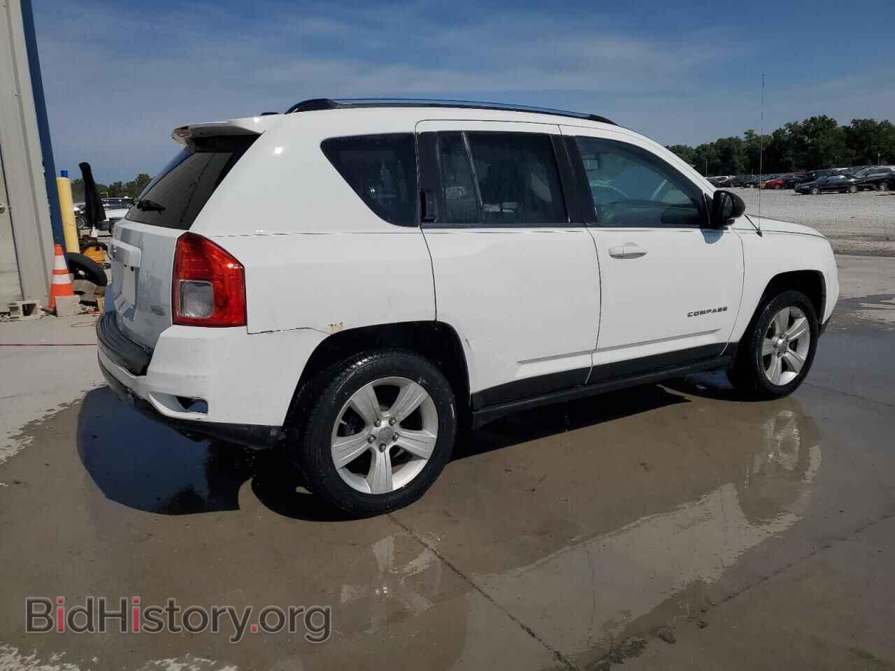 2011 JEEP COMPASS - VIN: 1J4NF1FB1BD223219 - Фото 3