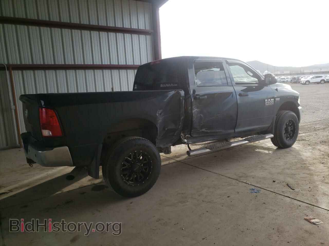 2016 RAM All Models - VIN: 3C6UR5CJ1GG117771 - Фото 3