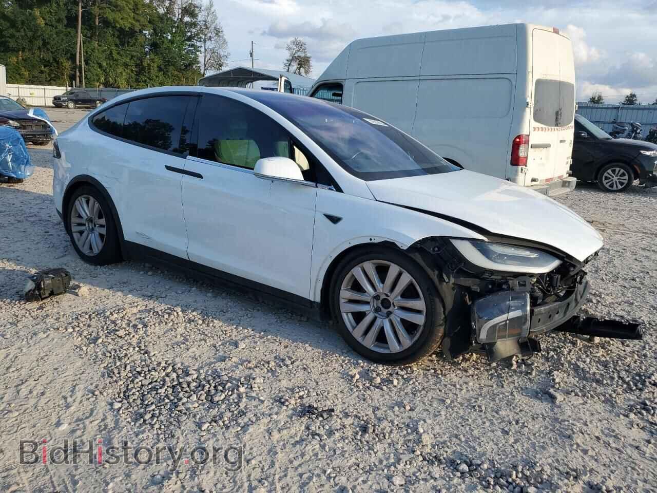 2016 TESLA MODEL X - VIN: 5YJXCBE46GF000271 - Photo 4