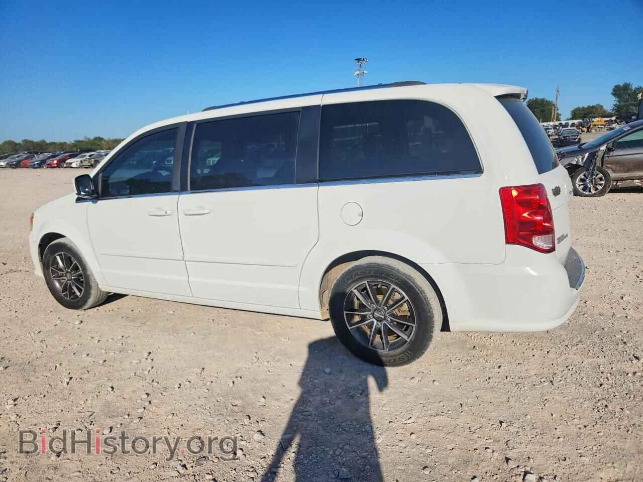 2017 DODGE CARAVAN - VIN: 2C4RDGCG1HR561984 - Photo 2