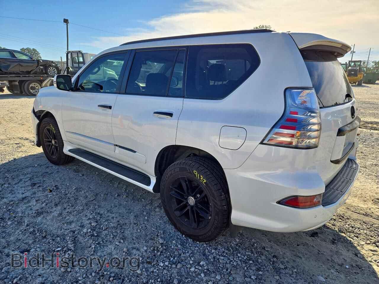 2015 LEXUS GX - VIN: JTJBM7FX3F5114447 - Photo 2