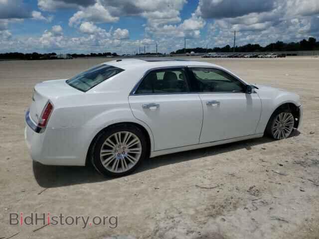 2011 CHRYSLER 300 - VIN: 2C3CA6CT5BH582490 - Фото 3