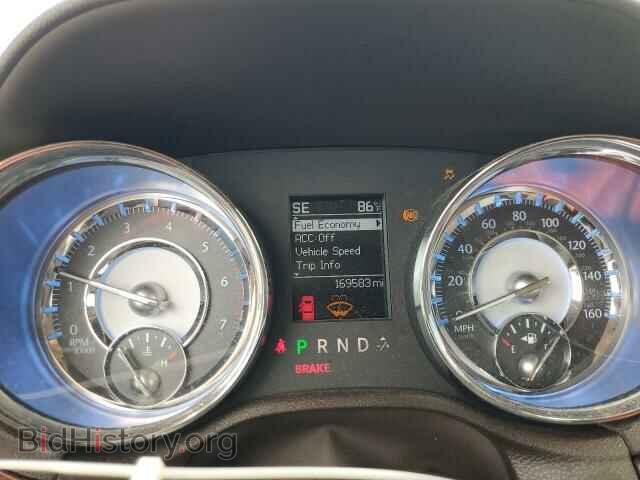 2011 CHRYSLER 300 - VIN: 2C3CA6CT5BH582490 - Фото 9