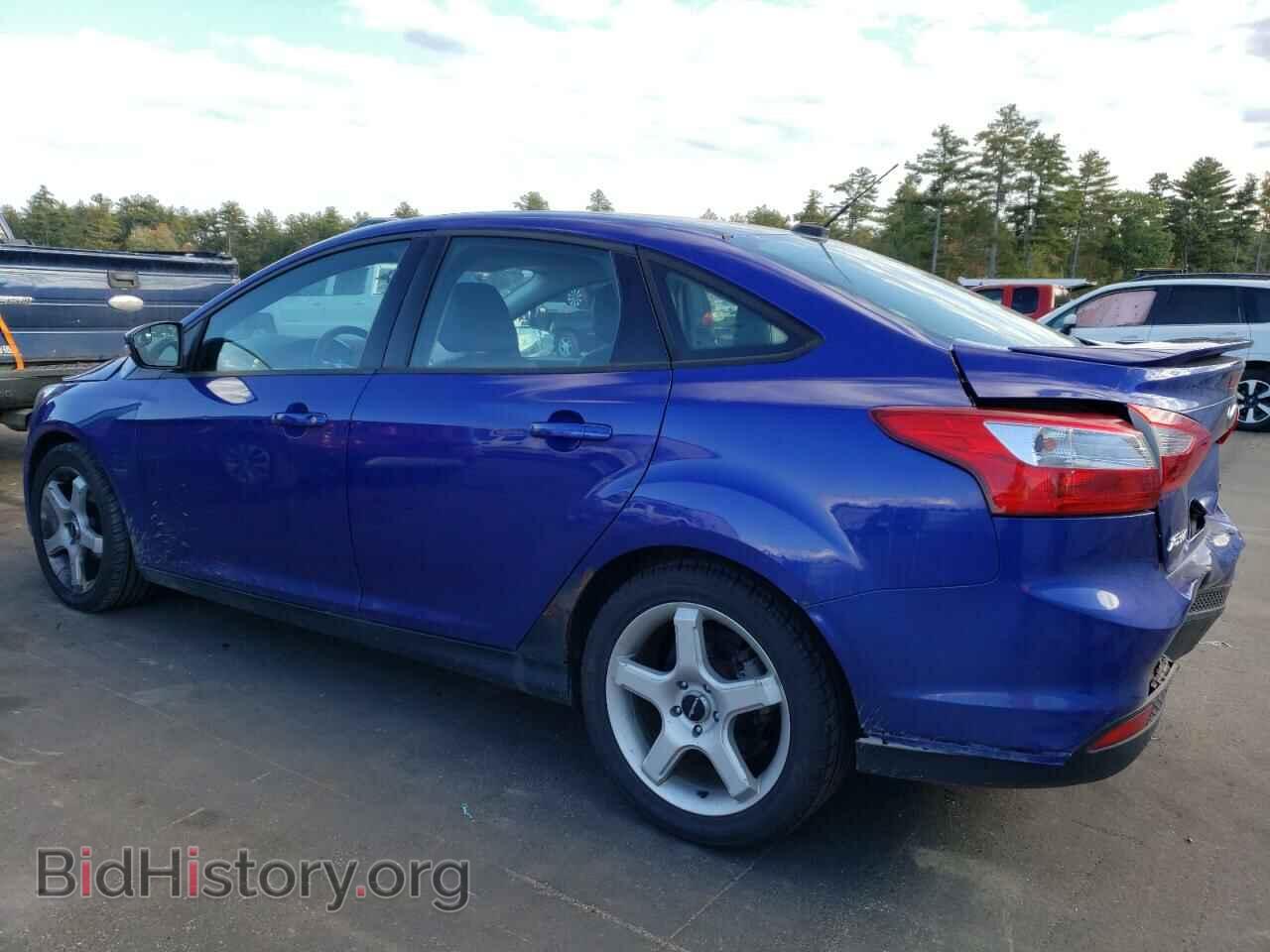 2013 FORD FOCUS - VIN: 1FADP3F28DL375121 - Фото 2