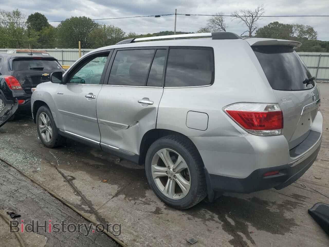 2013 TOYOTA HIGHLANDER - VIN: 5TDYK3EH8DS113792 - Фото 2