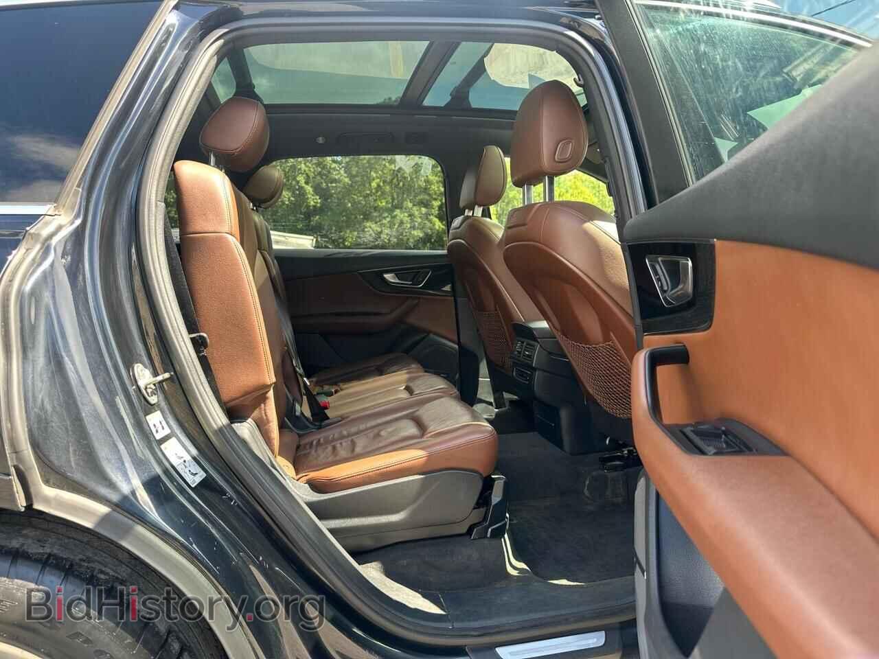 2017 AUDI Q7 - VIN: WA1LHAF71HD044555 - Фото 9