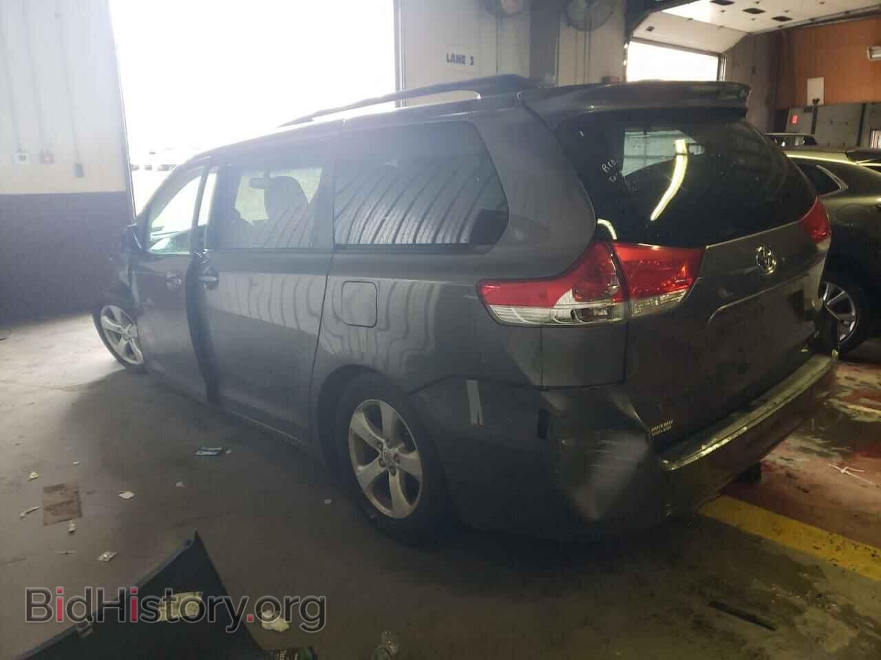 2012 TOYOTA All Models - VIN: 5TDKK3DCXCS243857 - Фото 2