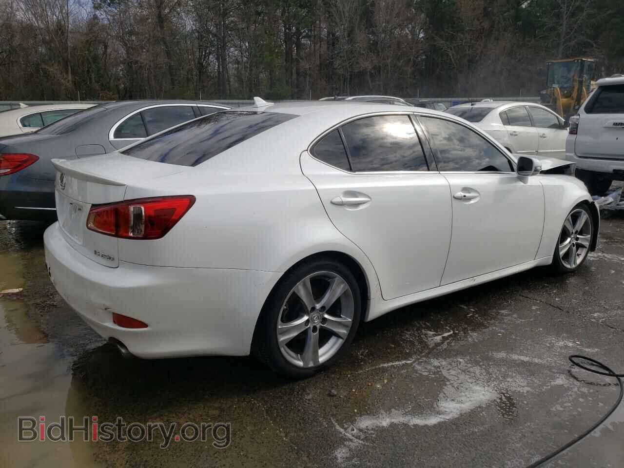 2011 LEXUS IS - VIN: JTHBF5C21B5156800 - Фото 3