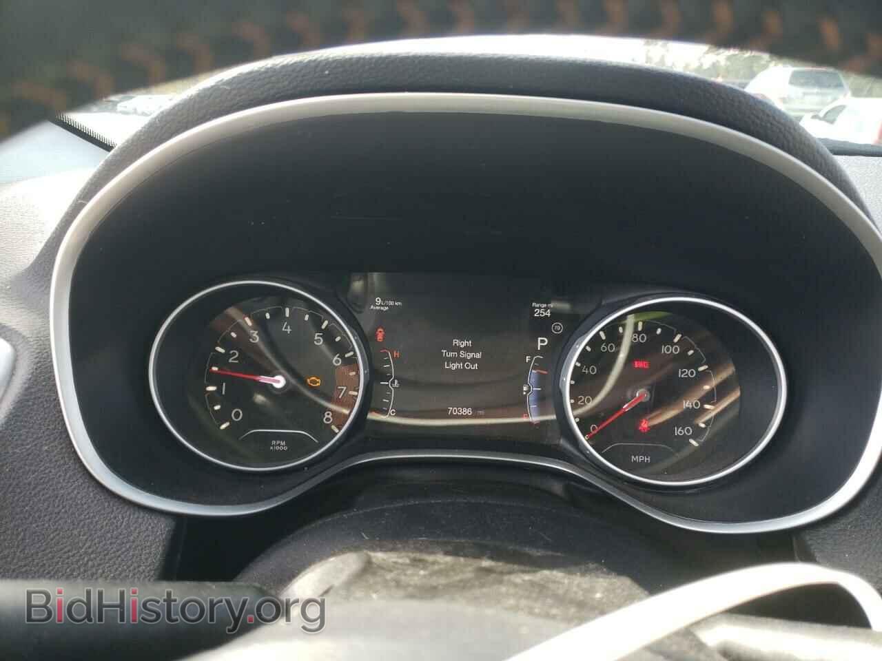 2018 JEEP COMPASS - VIN: 3C4NJDBB2JT221970 - Фото 9