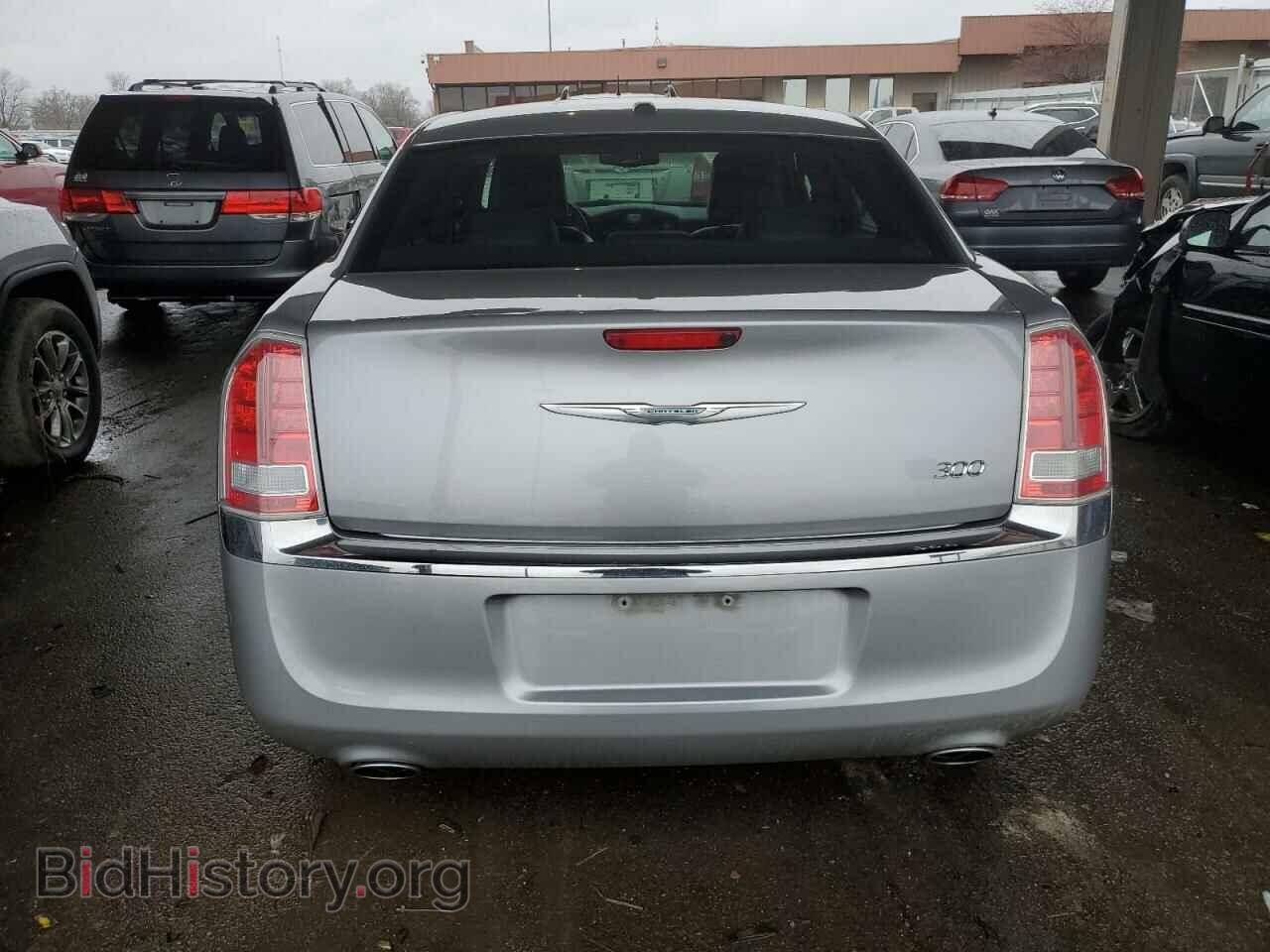 2014 CHRYSLER 300 - VIN: 2C3CCAAG3EH354656 - Фото 6