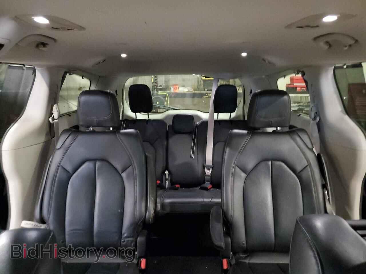 2019 CHRYSLER PACIFICA - VIN: 2C4RC1EG0KR522890 - Photo 10