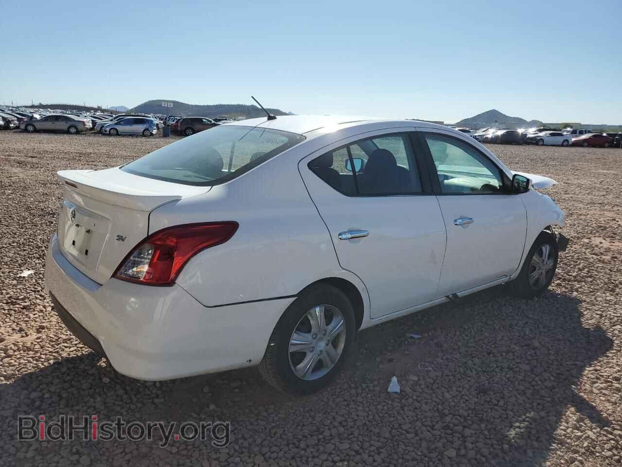 2019 NISSAN VERSA - VIN: 3N1CN7AP3KL864830 - Фото 3