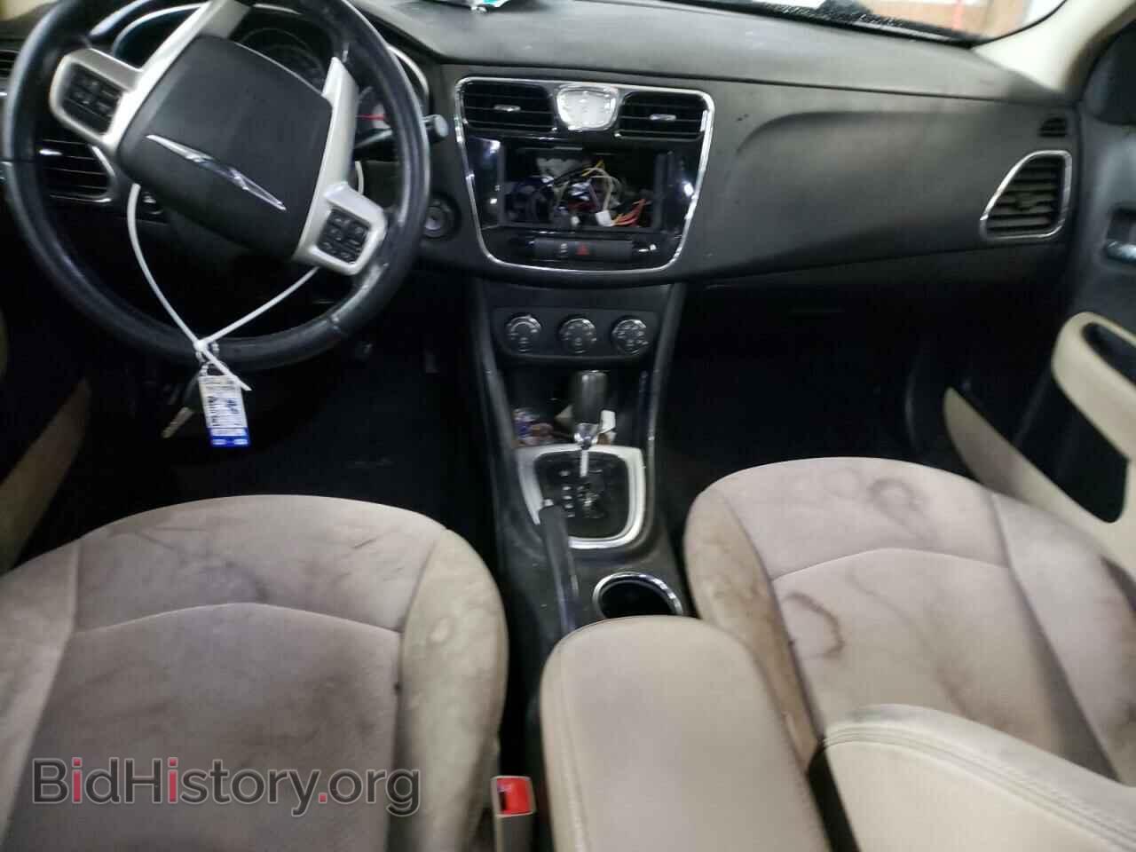 2012 CHRYSLER 200 - VIN: 1C3CCBBG1CN326041 - Фото 8