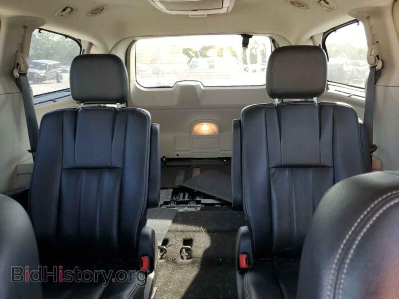 2016 Chrysler MINIVAN (VIN 2C4RC1CG2GR111078) — фото 10 из 14