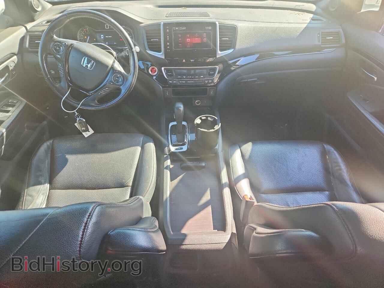 2017 HONDA RIDGELINE - VIN: 5FPYK3F87HB003834 - Photo 8