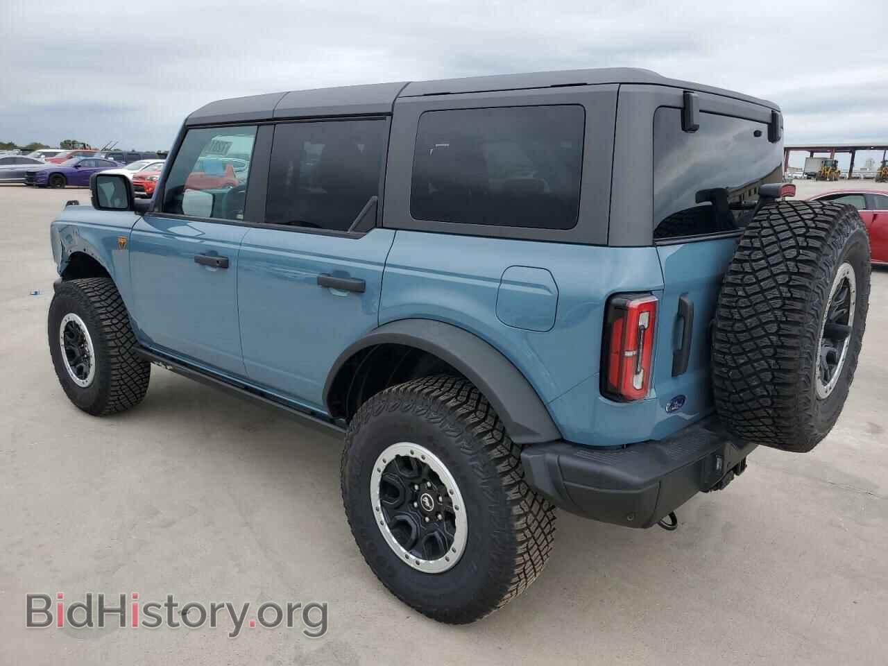 2023 FORD BRONCO - VIN: 1FMEE5DP8PLB32004 - Photo 2
