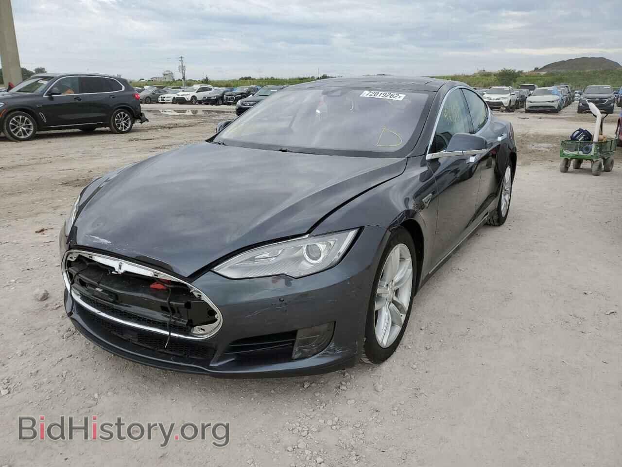 Фотография 5YJSA1S29FF096540 - TESLA MODEL S 2015