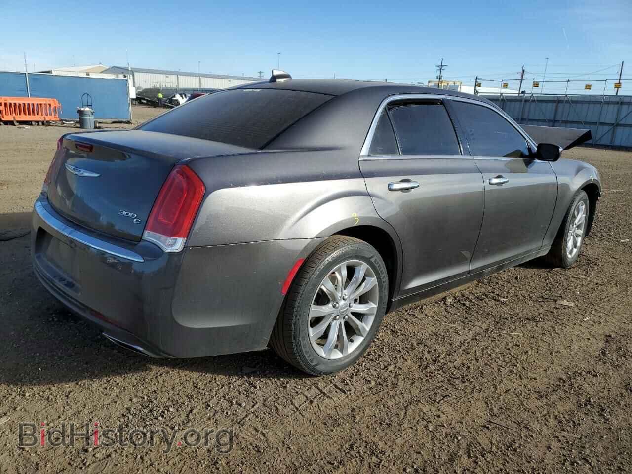 2017 CHRYSLER 300 - VIN: 2C3CCAKG8HH565645 - Фото 3
