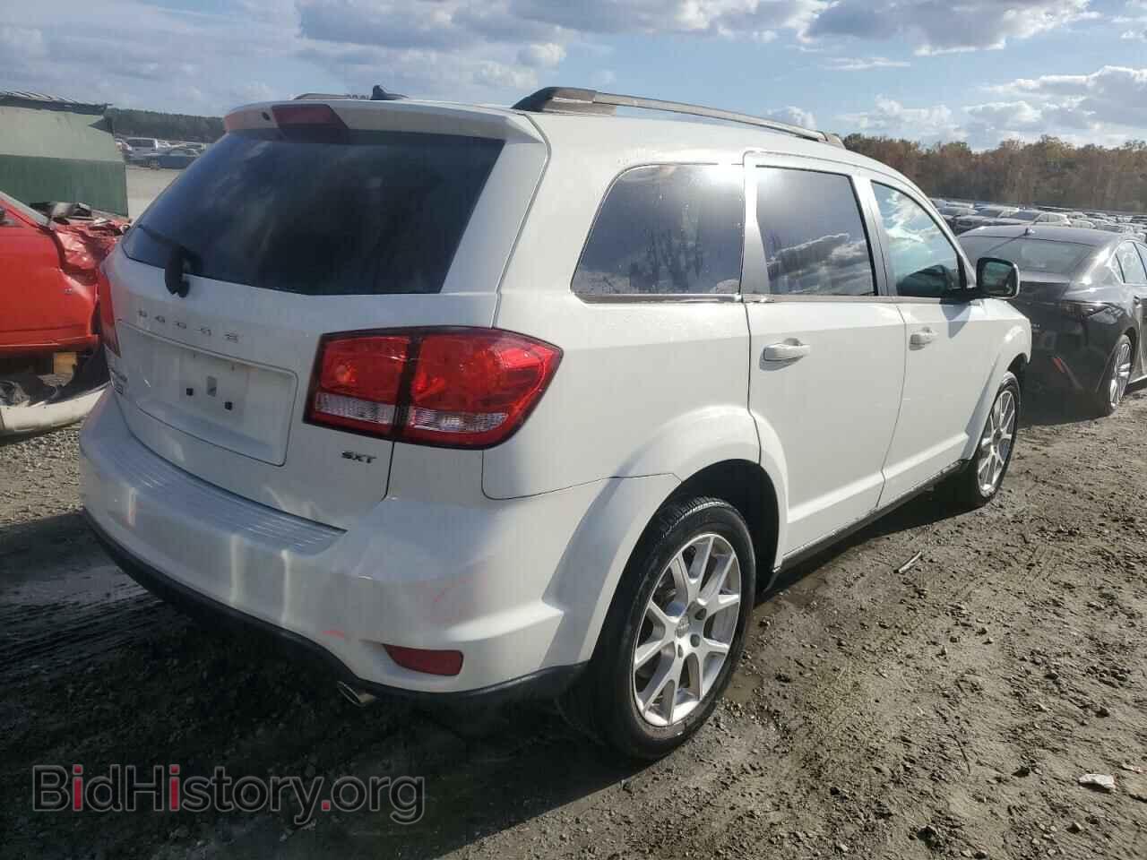 2017 DODGE JOURNEY - VIN: 3C4PDCBG7HT564046 - Фото 3
