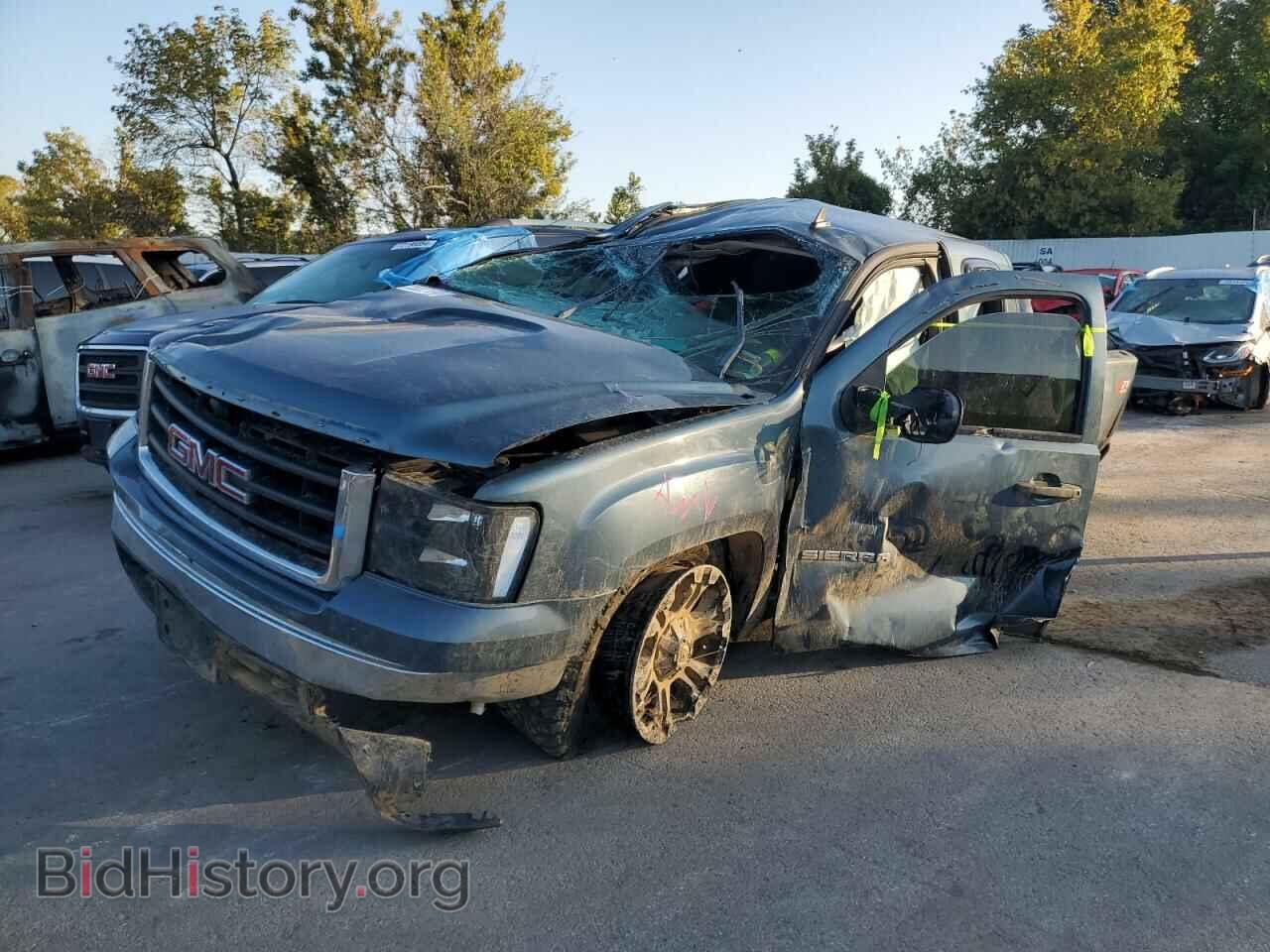 Photo 1GTSKVE37AZ182229 - GMC SIERRA 2010