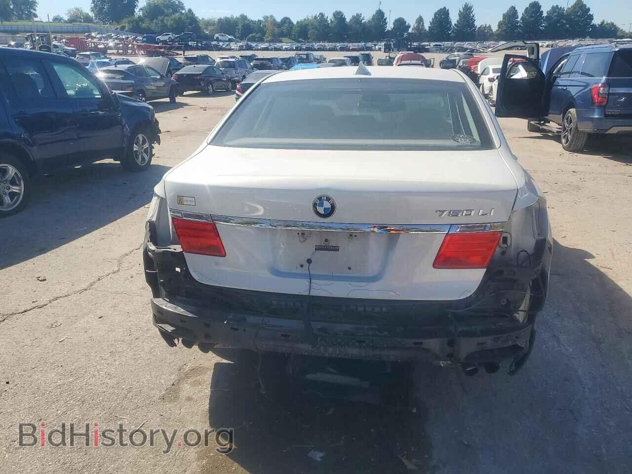 2011 BMW 7 SERIES - VIN: WBAKC8C52BC434506 - Photo 5