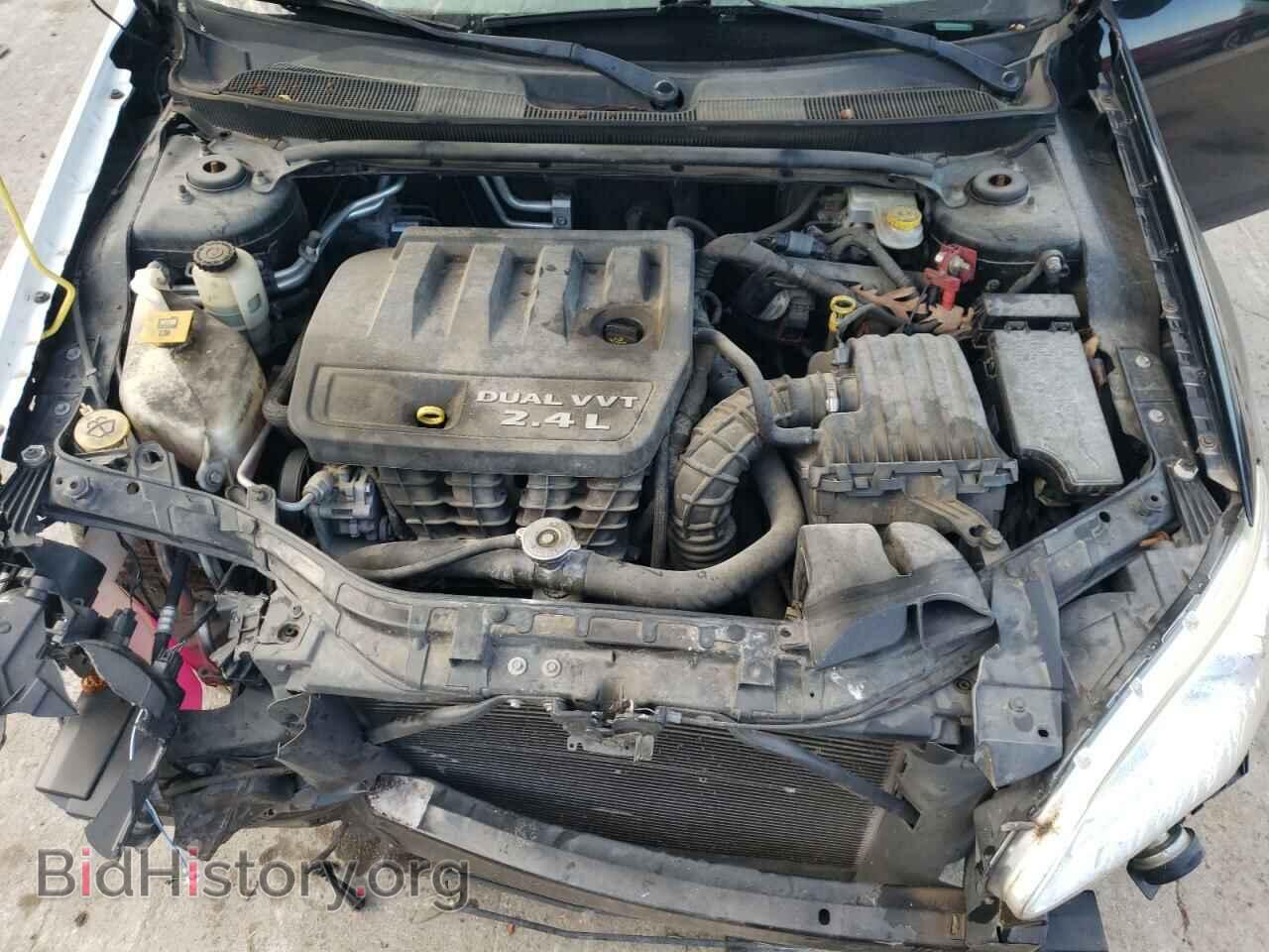 2013 CHRYSLER 200 - VIN: 1C3CCBAB8DN569028 - Фото 11