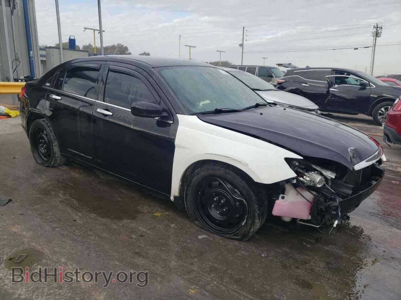 2013 CHRYSLER 200 - VIN: 1C3CCBAB8DN569028 - Фото 4