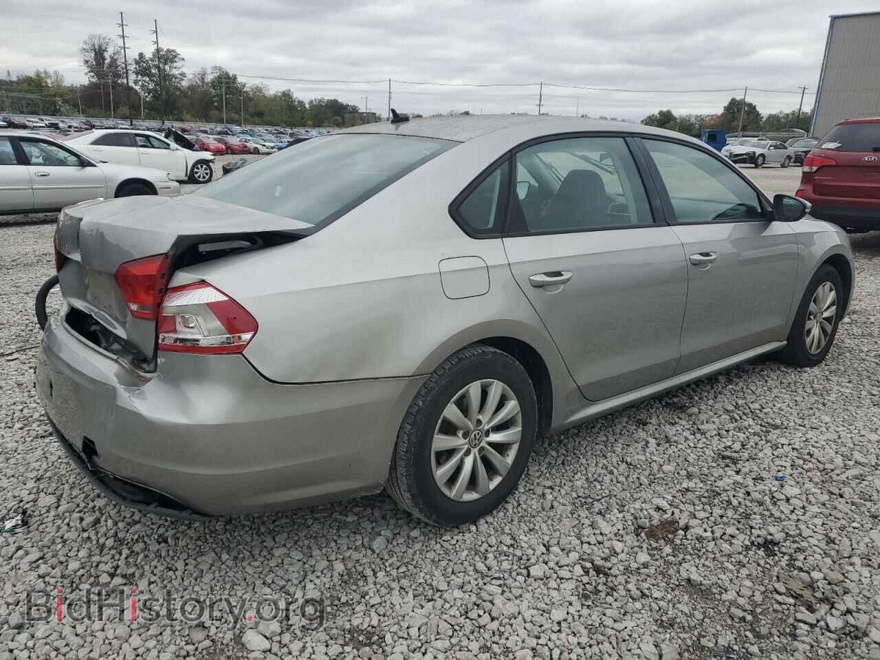 2012 VOLKSWAGEN PASSAT - VIN: 1VWAH7A30CC018657 - Фото 3