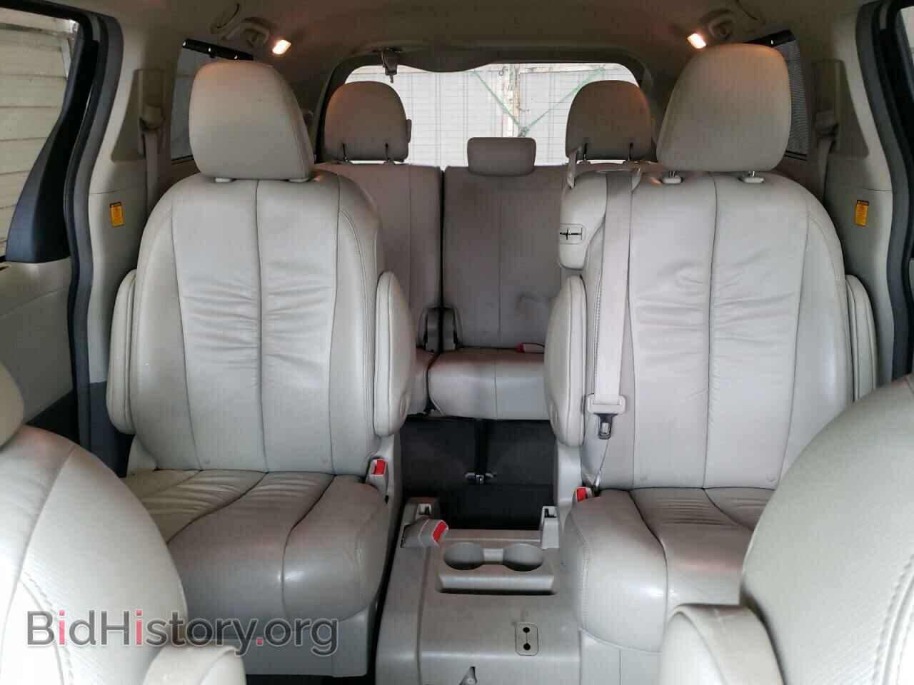 2011 TOYOTA All Models - VIN: 5TDYK3DC8BS116355 - Фото 10