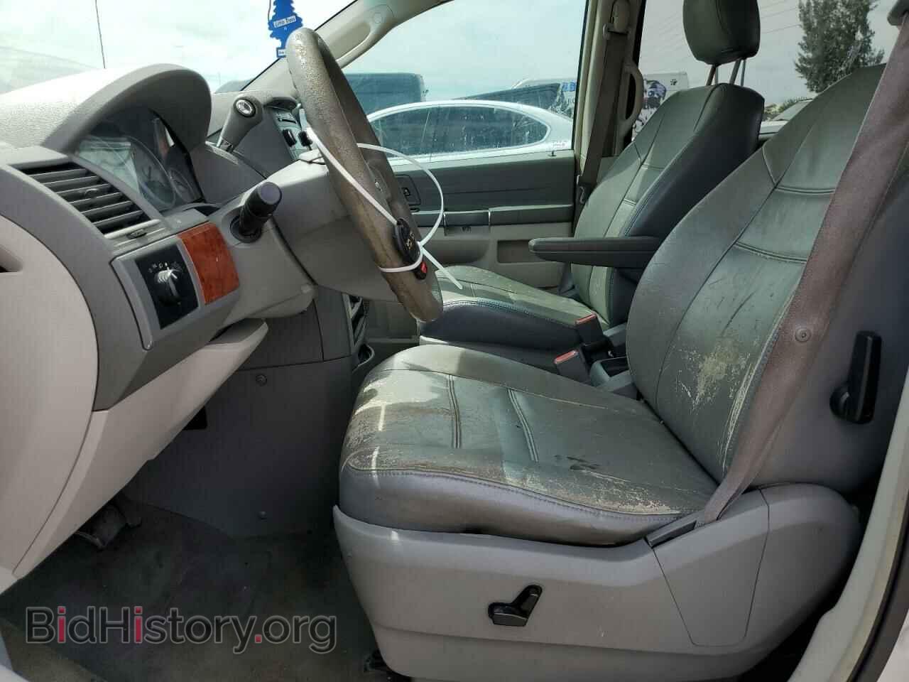 2009 CHRYSLER MINIVAN - VIN: 2A8HR44E59R611031 - Фото 7