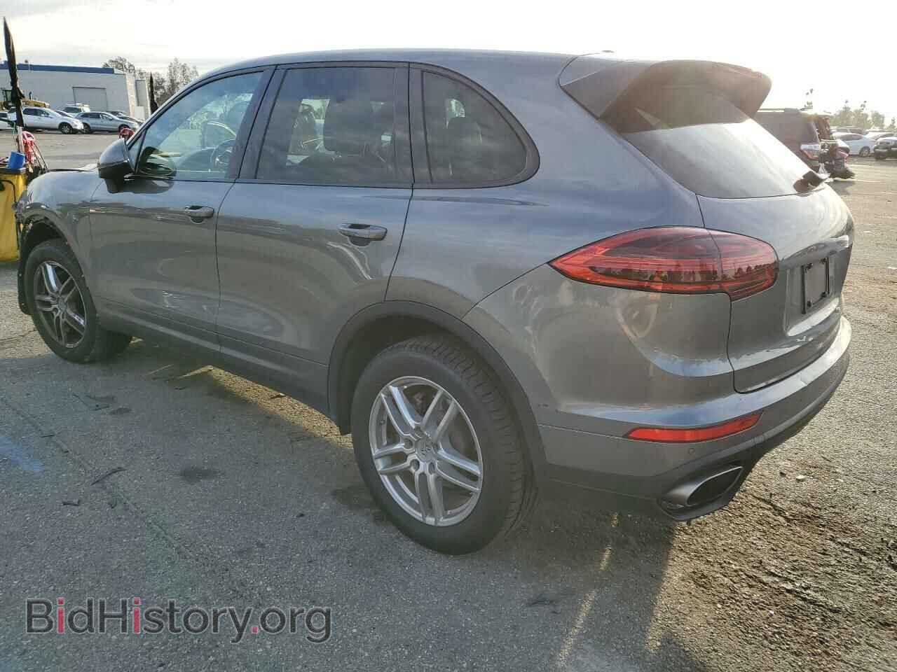 2017 PORSCHE CAYENNE - VIN: WP1AA2A29HKA88414 - Фото 2
