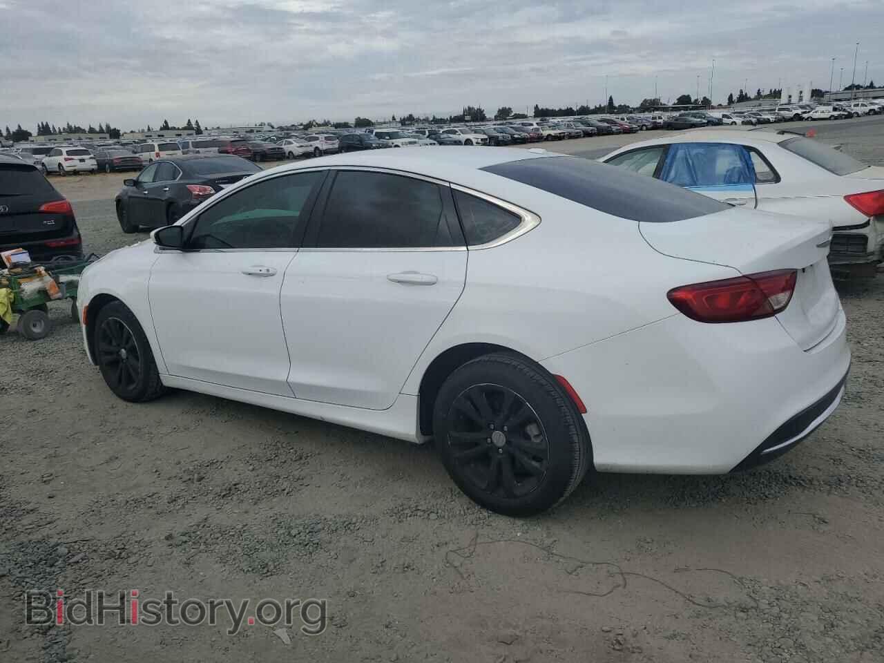 2016 CHRYSLER 200 - VIN: 1C3CCCAB9GN120001 - Фото 2
