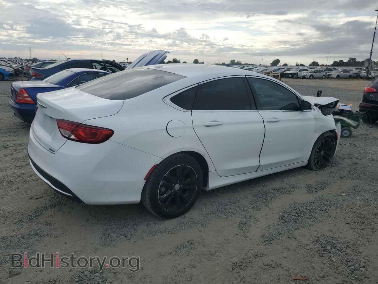 2016 CHRYSLER 200 - VIN: 1C3CCCAB9GN120001 - Фото 3