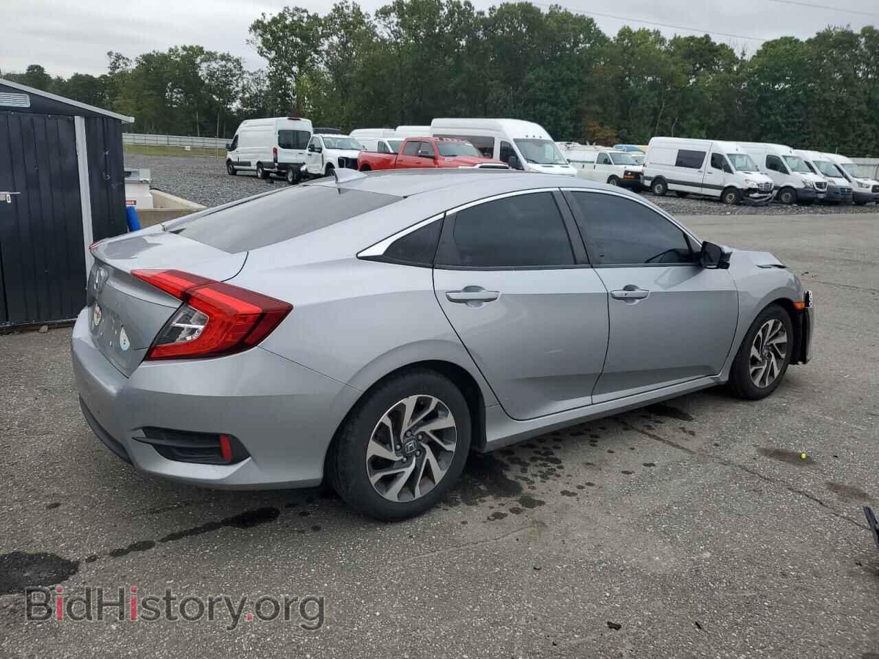 2018 HONDA CIVIC - VIN: 2HGFC2F73JH538790 - Фото 3