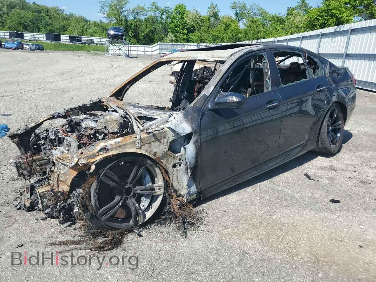 Photo WBSFV9C53DD096849 - BMW M5 2013