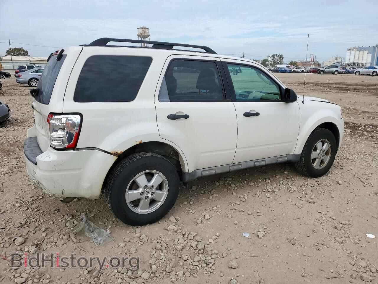 2009 FORD ESCAPE - VIN: 1FMCU03739KB22472 - Фото 3