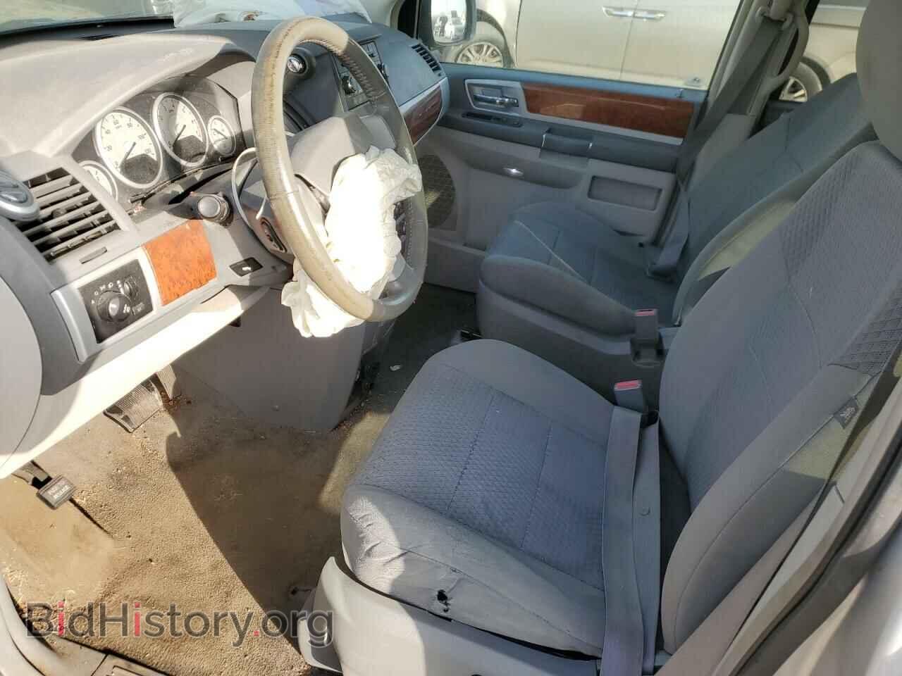 2009 CHRYSLER MINIVAN - VIN: 2A8HR54129R525498 - Фото 7