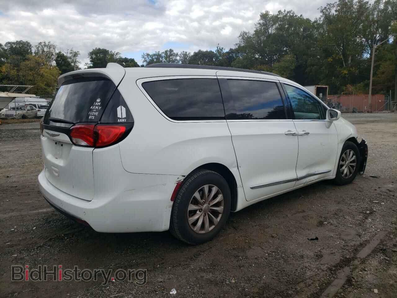 2017 CHRYSLER PACIFICA - VIN: 2C4RC1BG6HR642691 - Фото 3