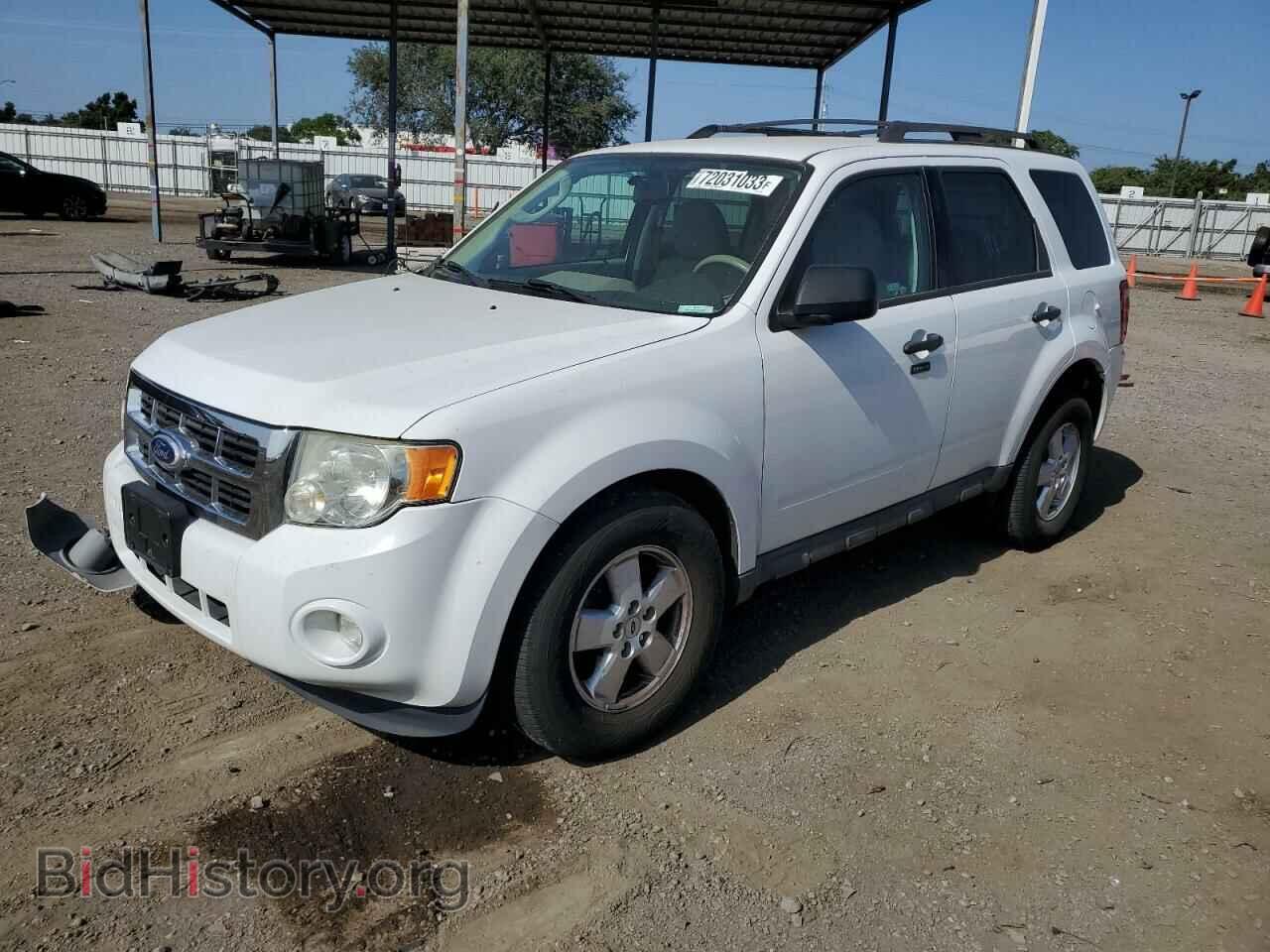 Фотография 1FMCU0DG1AKD07199 - FORD ESCAPE 2010
