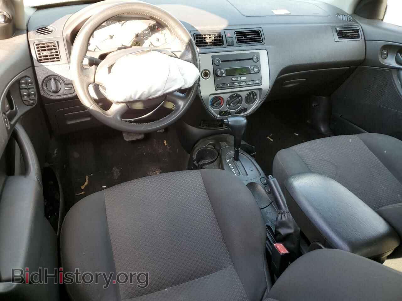 2007 FORD FOCUS - VIN: 1FAFP37N17W252748 - Фото 8
