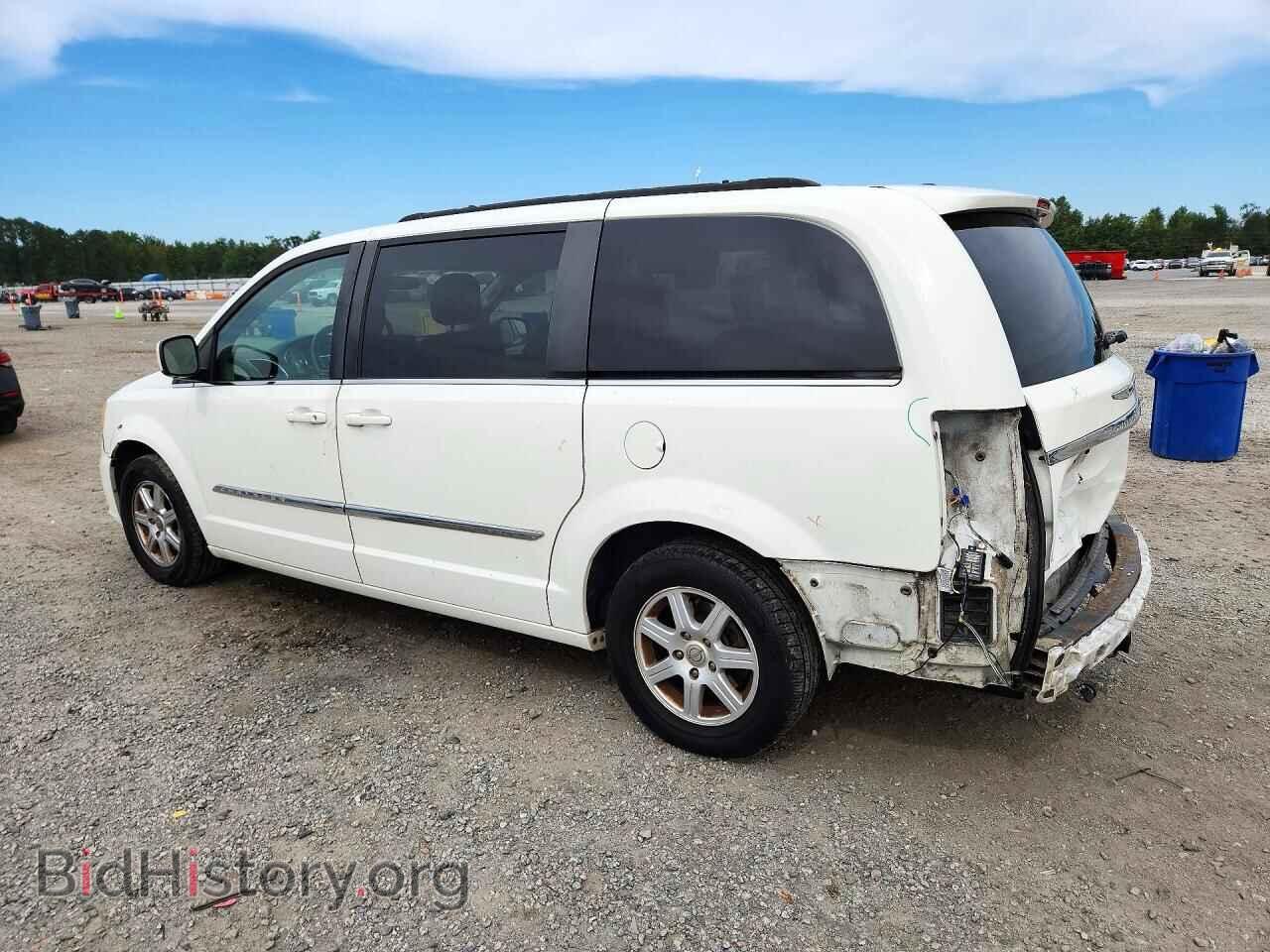 2011 CHRYSLER MINIVAN - VIN: 2A4RR8DG3BR659261 - Photo 2